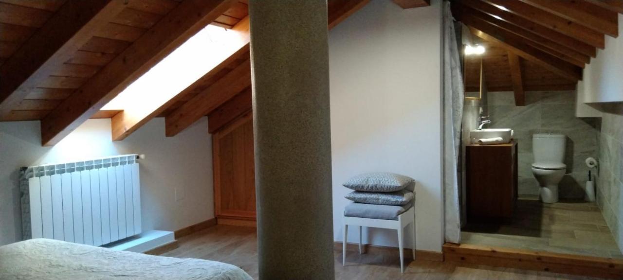 Casa Lixa Hotel Rural Albergue Las Herrerias Luaran gambar