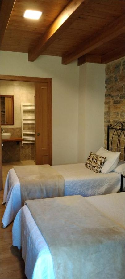 Casa Lixa Hotel Rural Albergue Las Herrerias Luaran gambar
