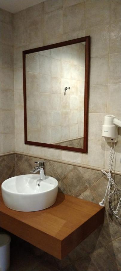 Casa Lixa Hotel Rural Albergue Las Herrerias Luaran gambar