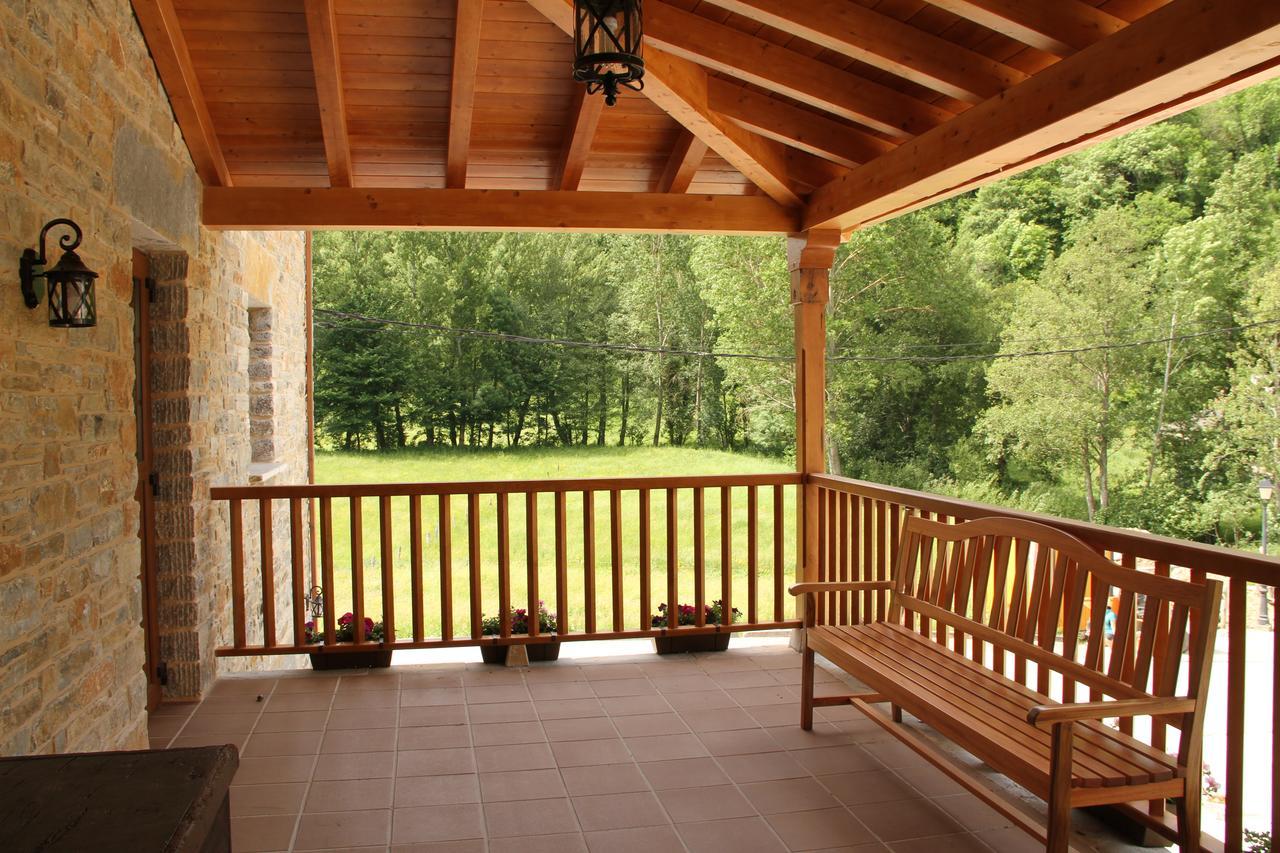 Casa Lixa Hotel Rural Albergue Las Herrerias Luaran gambar
