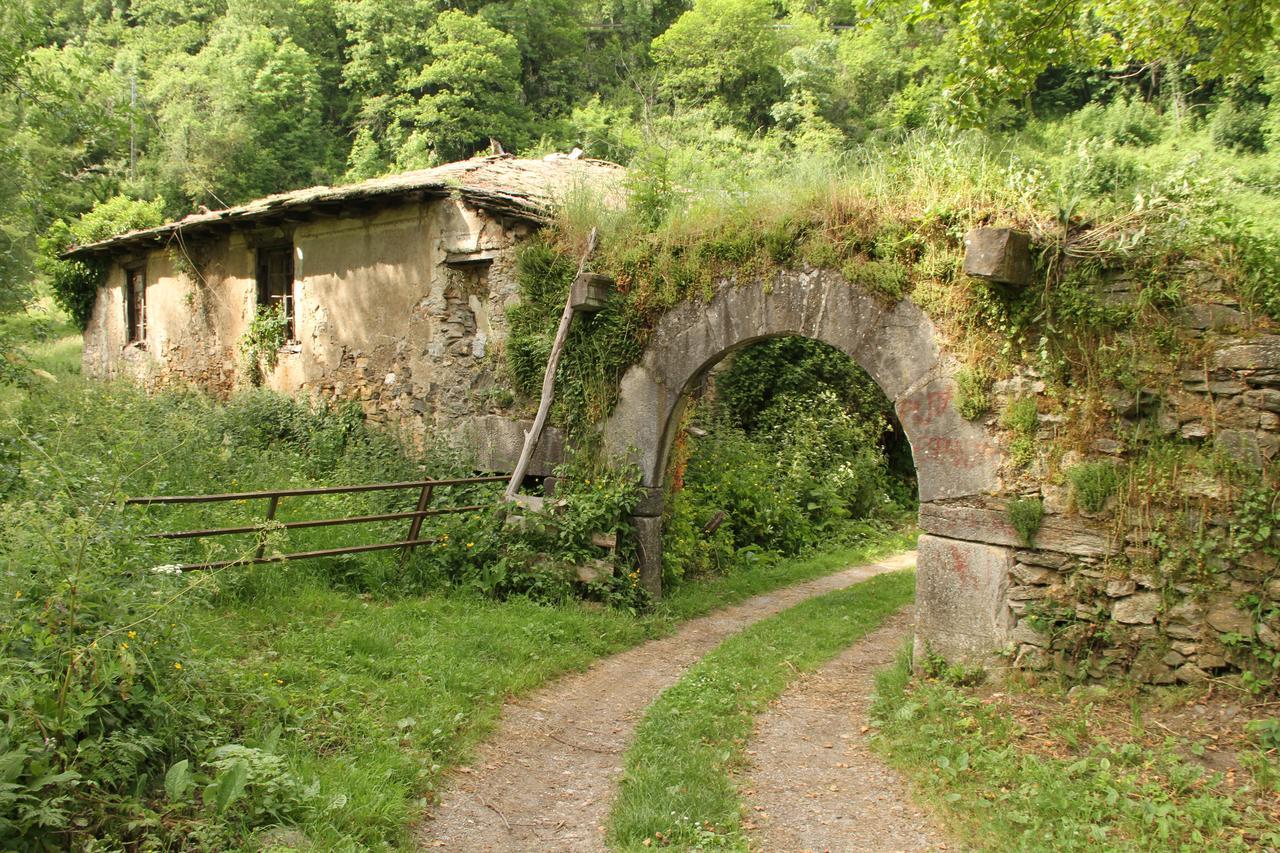 Casa Lixa Hotel Rural Albergue Las Herrerias Luaran gambar