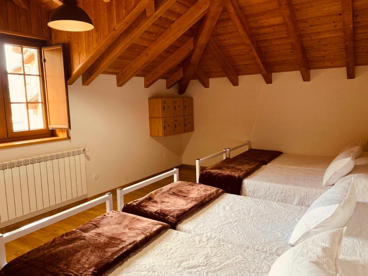 Casa Lixa Hotel Rural Albergue Las Herrerias Luaran gambar