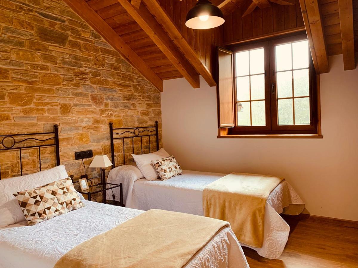 Casa Lixa Hotel Rural Albergue Las Herrerias Luaran gambar